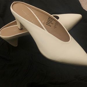 Brand new Christian Siriano kitty heels